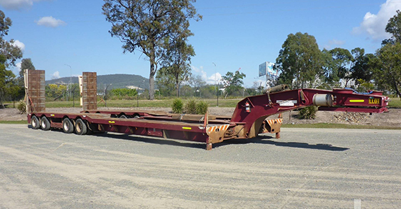 Low Loader Truck Transport trucks for sale at Ritchie Bros.